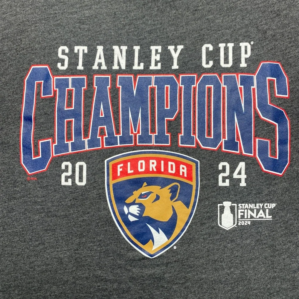NHL Florida Panthers Tshirt Mens Medium 2024 Stanley Cup Champions Charcoal Grey